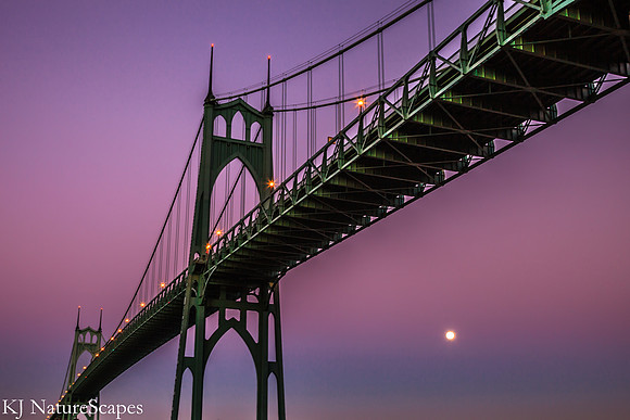 Full Moon under the St Johns Bridge