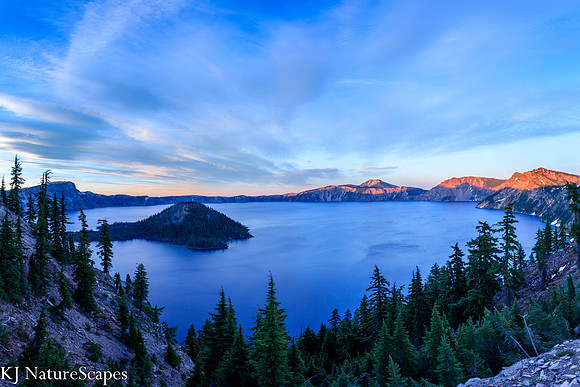 Clouds rolling in at Crater Lake